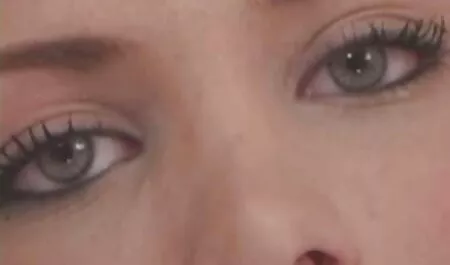Chienne porno belle chatte avec un gros cul hurle juste fou quand elle tire sa bite pour son petit ami