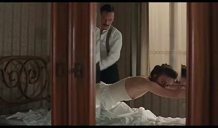 Débuts sexe et immédiatement dans le porno femme vieux cul!