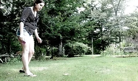 Belle lesbienne baise avec strapon meuf sexy xxx