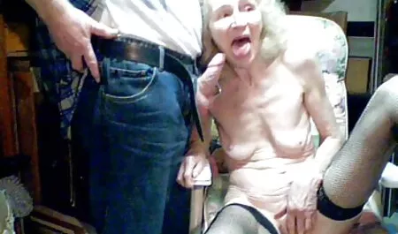 Comme c'est agréable d'aller par derrière le cul à la Dame et de la site porno femme charger sur les mêmes couilles dans un vagin humide.