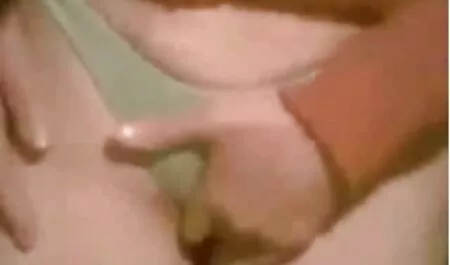 Beau-père mature gronde la jeune belle-fille malade porno pour les filles et la baise