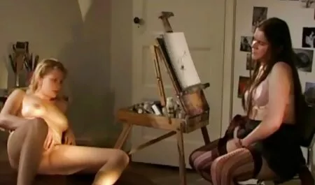 La réception maman Tara Holiday et sa fille porno la plus belle Penny Pax baise anale