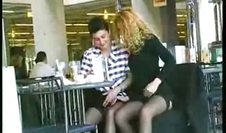 Le membre s'est avéré être la taille préférée de la filles nue xxx nymphomane.