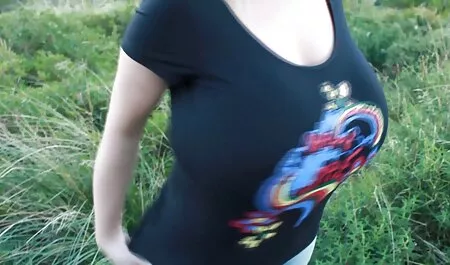 Au revoir belle, sexy, le sexe lesbienne video sexe anal avec Saint-Pétersbourg fille