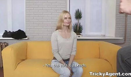 Teen x porno lesbienne blonde langue lèche la chatte de Lesbiennes matures