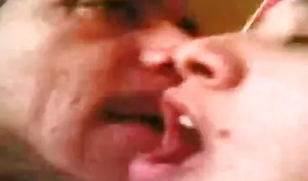 Mince blonde Piper Perry mère et fils porno français est à peu près un homme mature