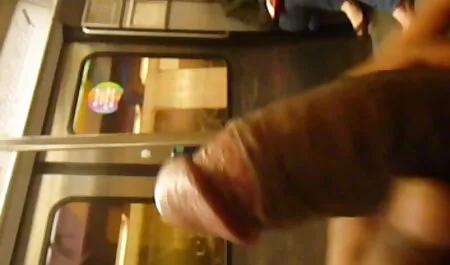 Deux grandes tranics xx porno lesbienne sucer la Bite nigga